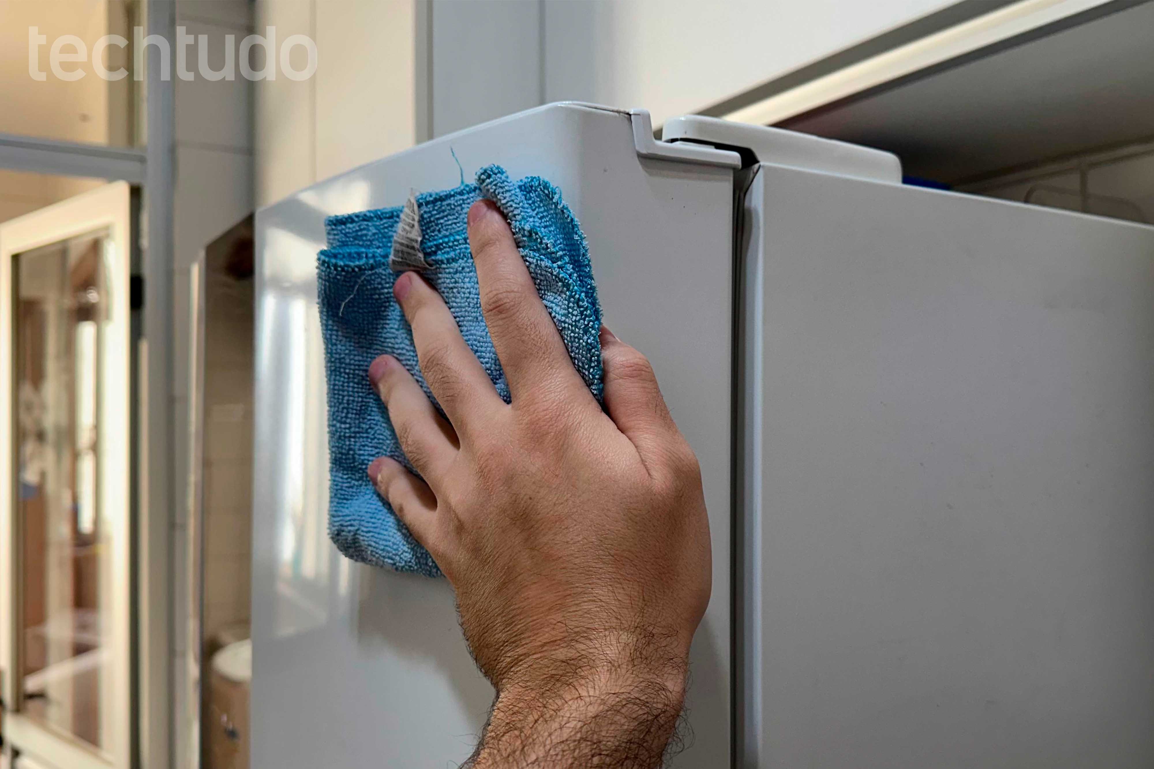 Como limpar geladeira: 5 dicas que vão mudar a sua vida