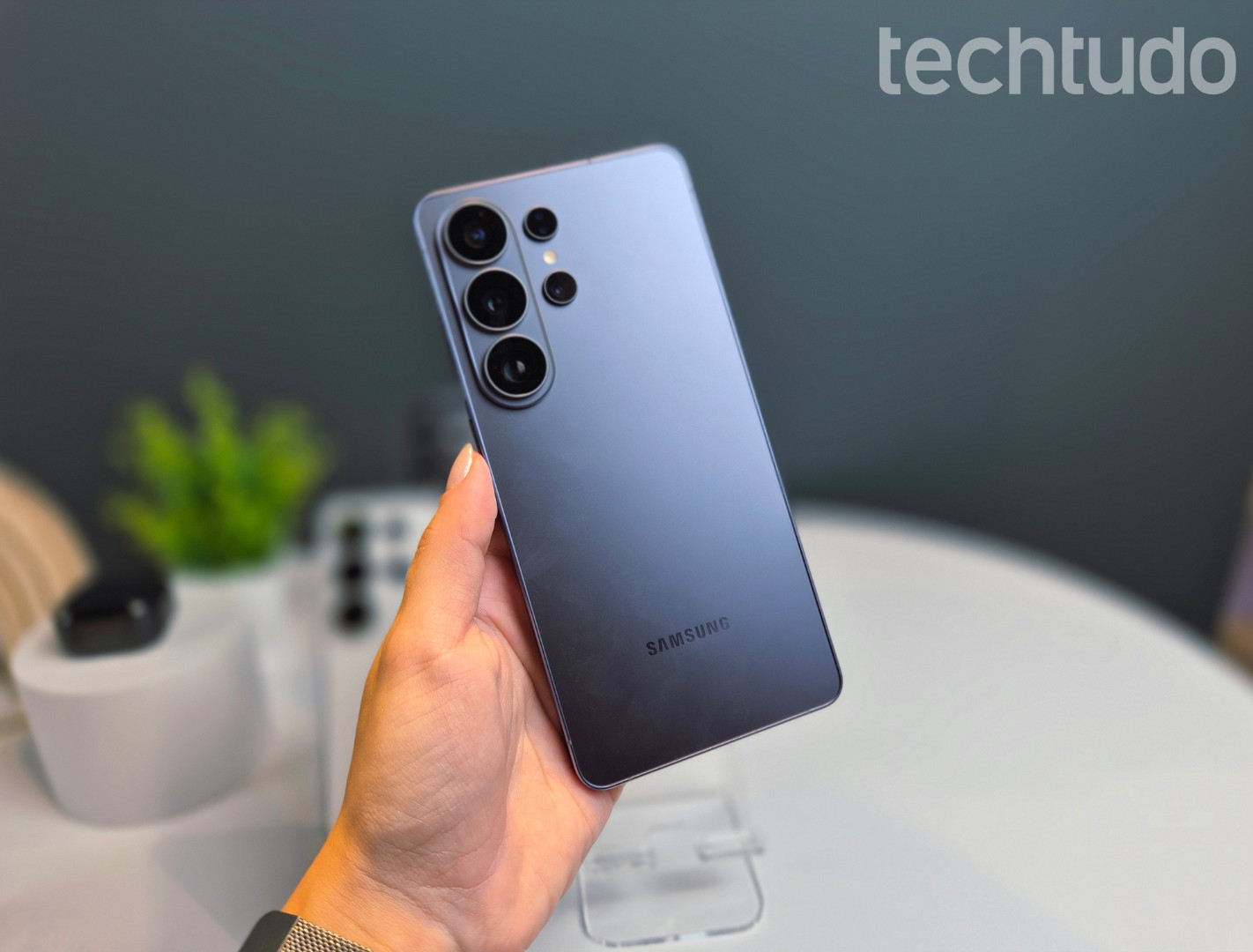 Celulares chineses podem copiar tela de privacidade do Galaxy S26 Ultra