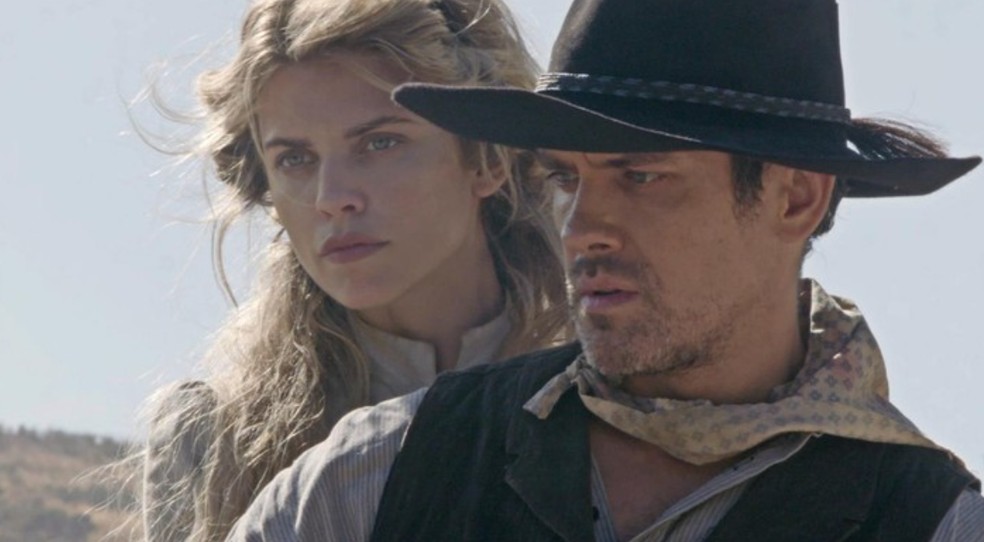 O Caçador de Recompensas (2020) é estrelado por Neal Bledsoe  e Savannah Judy  — Foto: Divulgação/IMDb