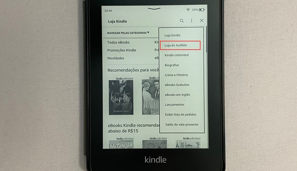 Kindle permite ouvir audiolivros — Foto: Giovana Guerra/TechTudo