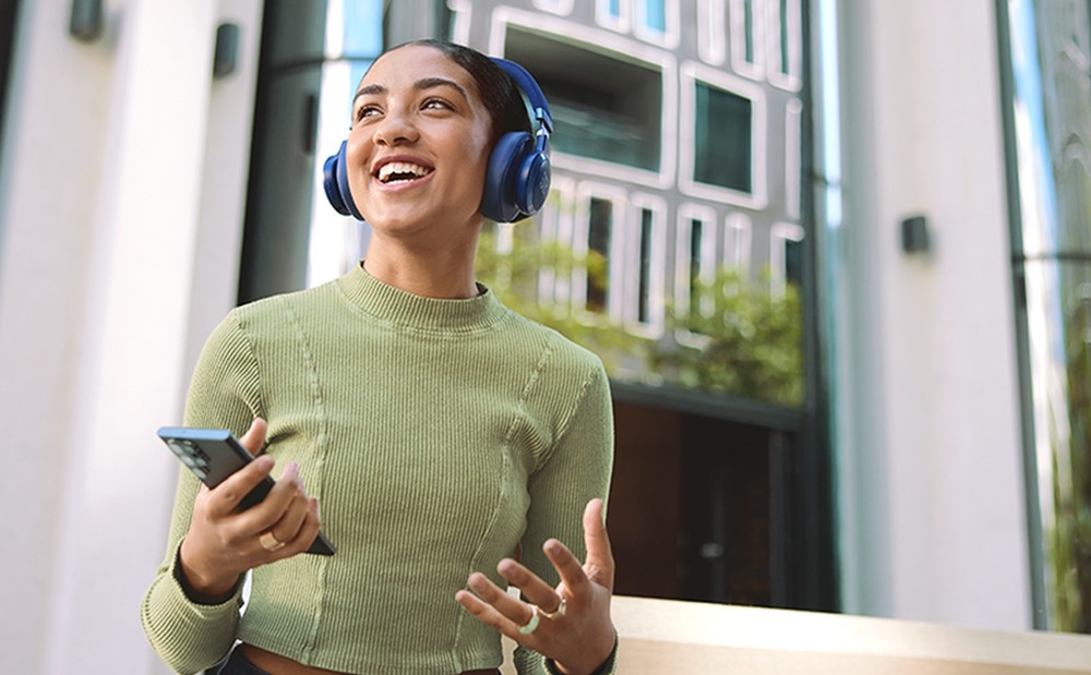 JBL Live 770NC vale a pena? Veja preço e ficha técnica do fone de ouvido
