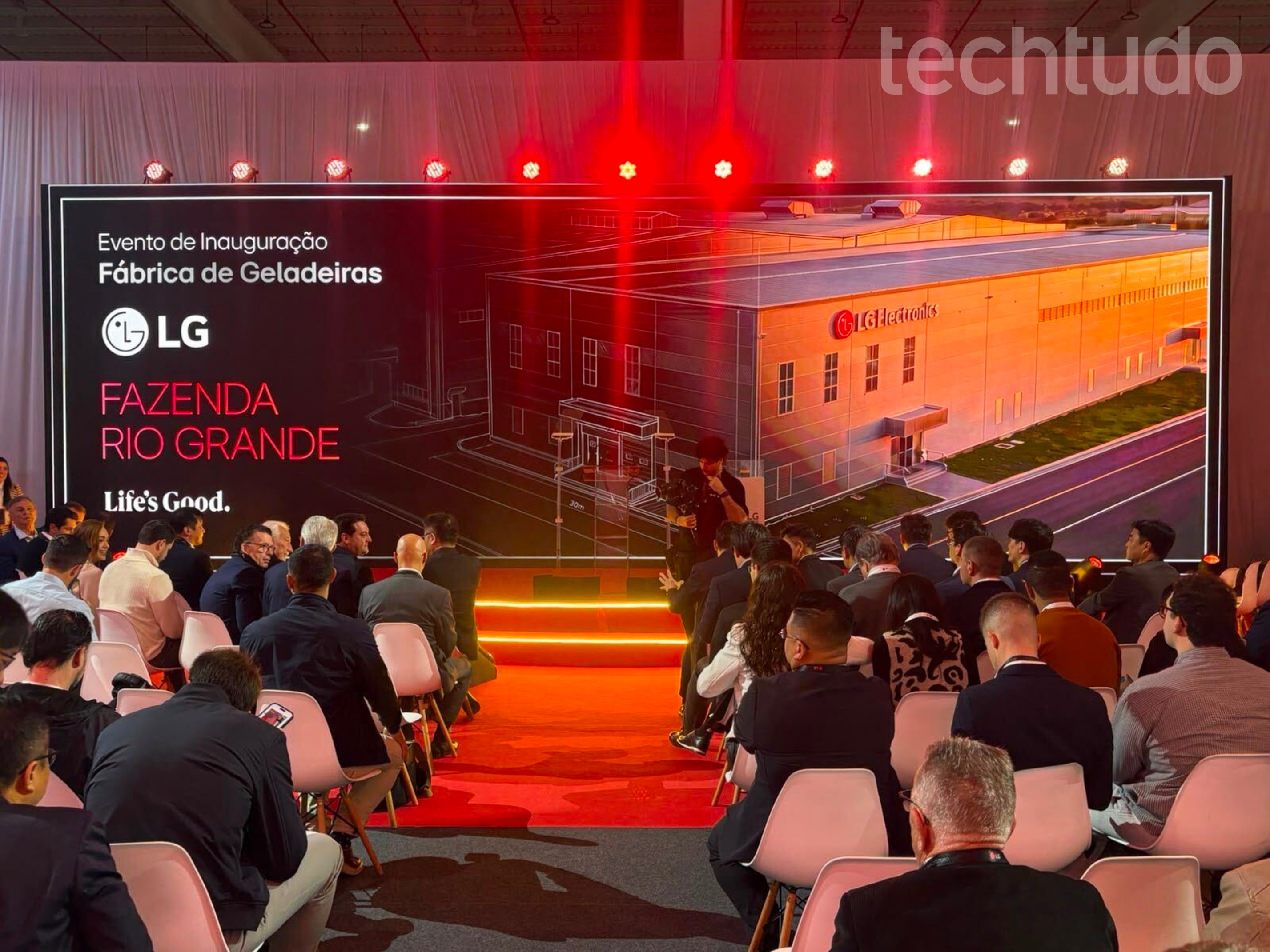 LG inaugura fábrica de geladeira no Brasil; veja o que muda para o consumidor