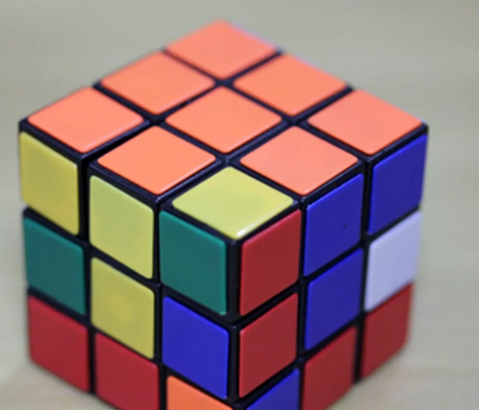 Imagem 4: cores das peças centrais no Cubo Mágico — Foto: Reprodução/TechTudo