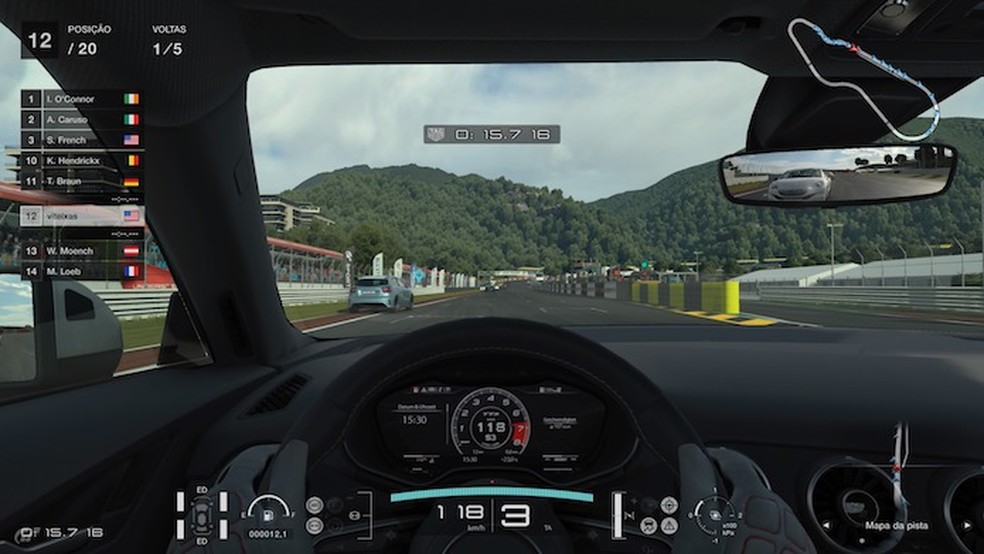 Gran Turismo 7 v1.26 permite vender carros