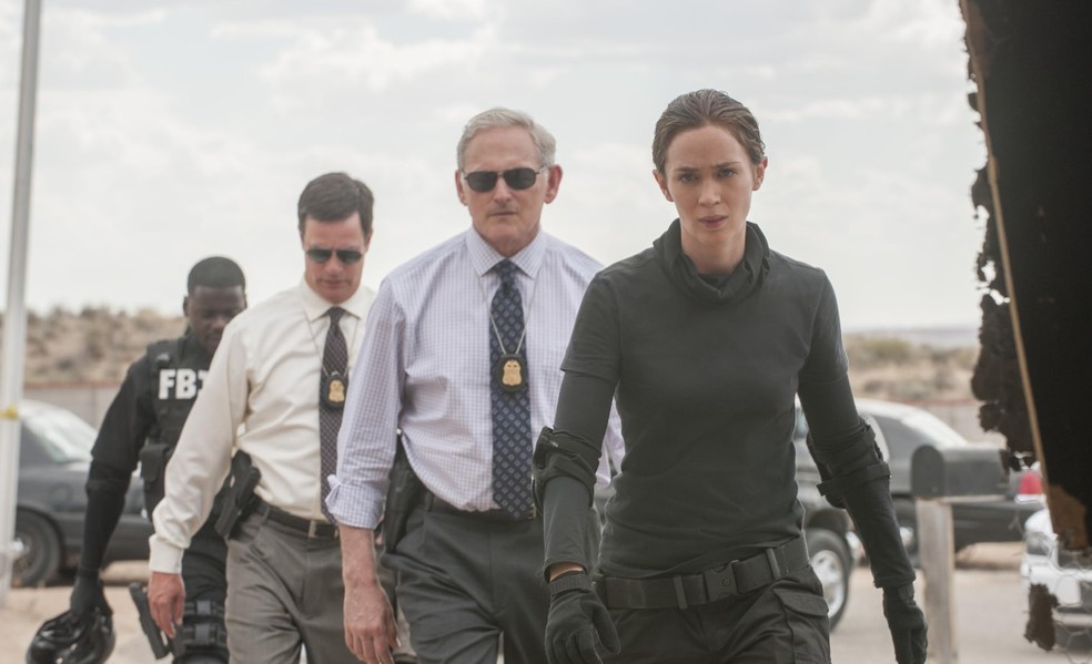 Emily Blunt, Victor Garber, Hank Rogerson, Daniel Kaluuya em Sicario — Foto: Divulgação/IMDb