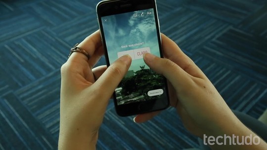 Instagram testa sticker de GIFs nos Stories e integração com o Giphy