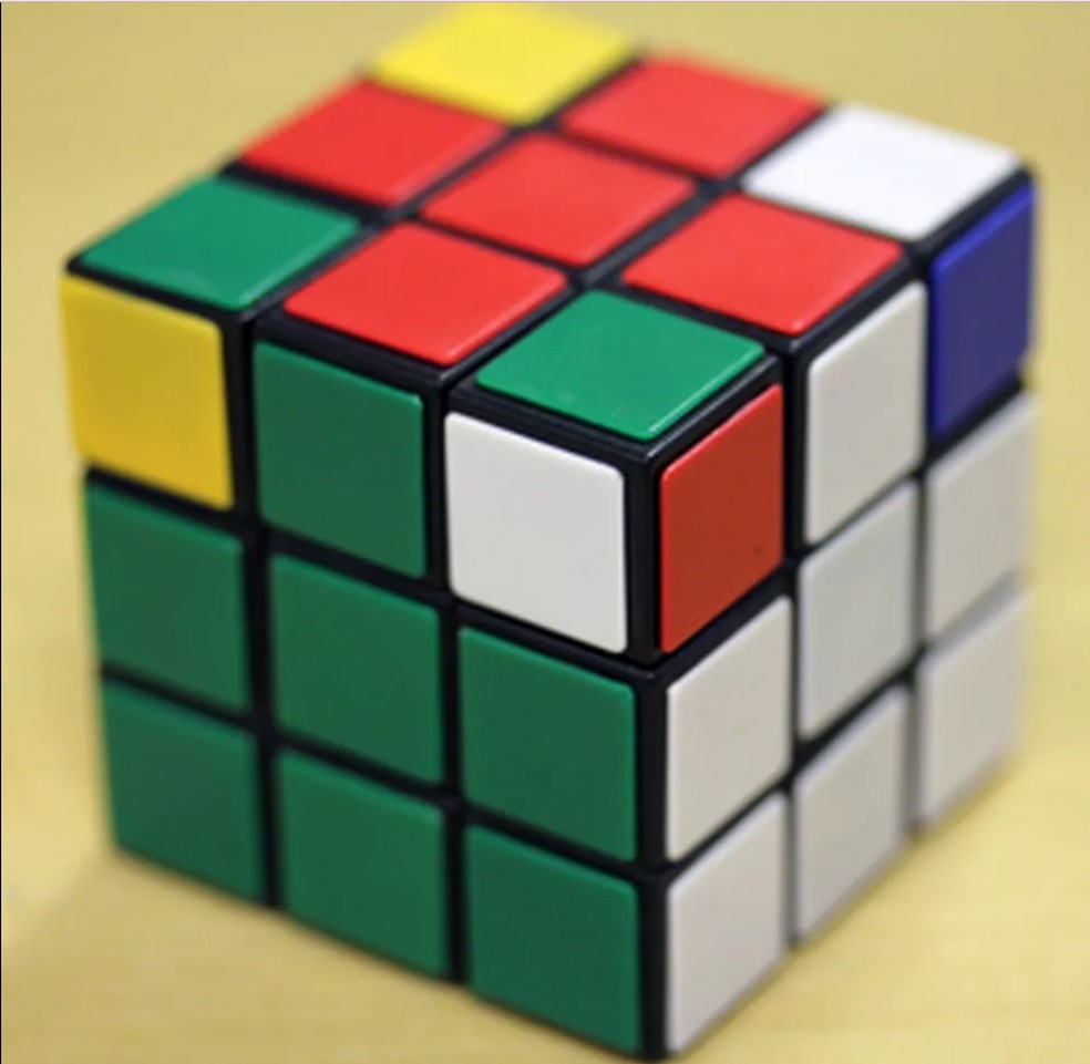 Imagem 12: peça na posição correta no Cubo Mágico — Foto: Reprodução/TechTudo
