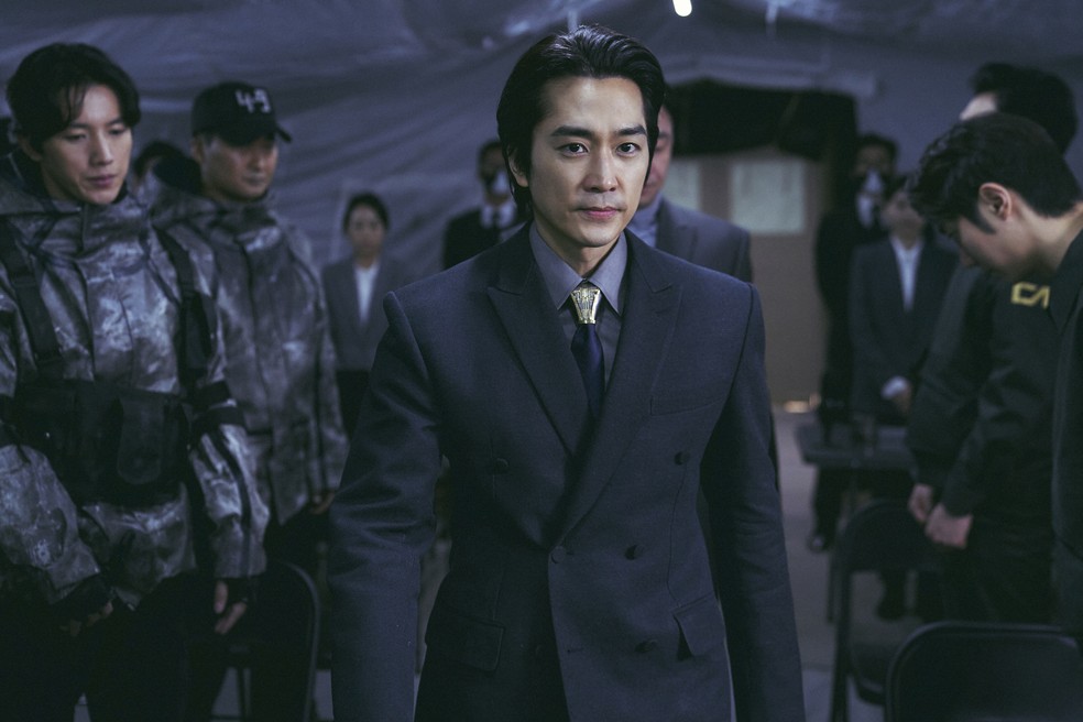 Black Knight, série coreana distópica da Netflix, ganha data de estreia -  NerdBunker