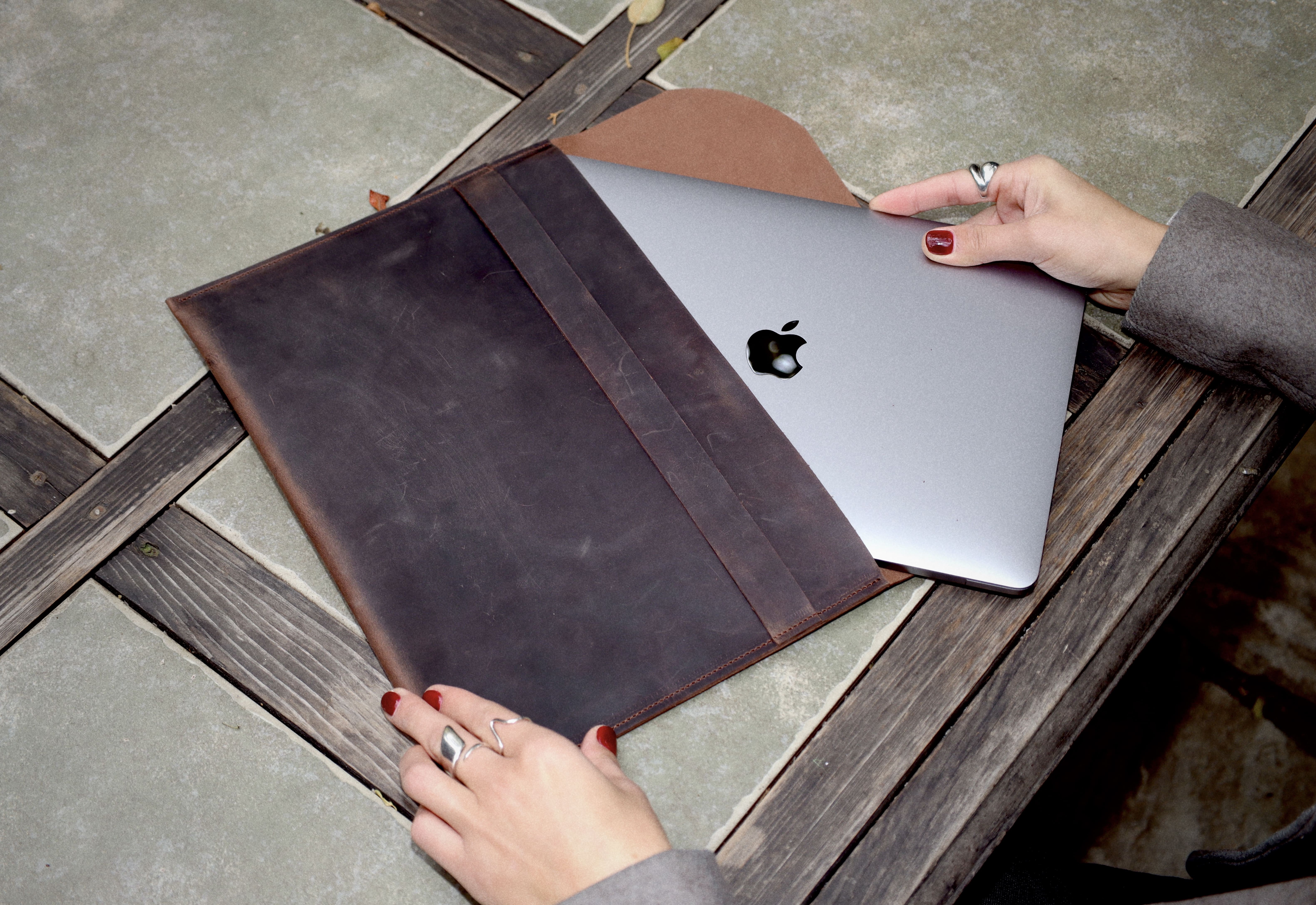 Você precisa de uma dessas 7 capas para notebook (e vamos te provar)