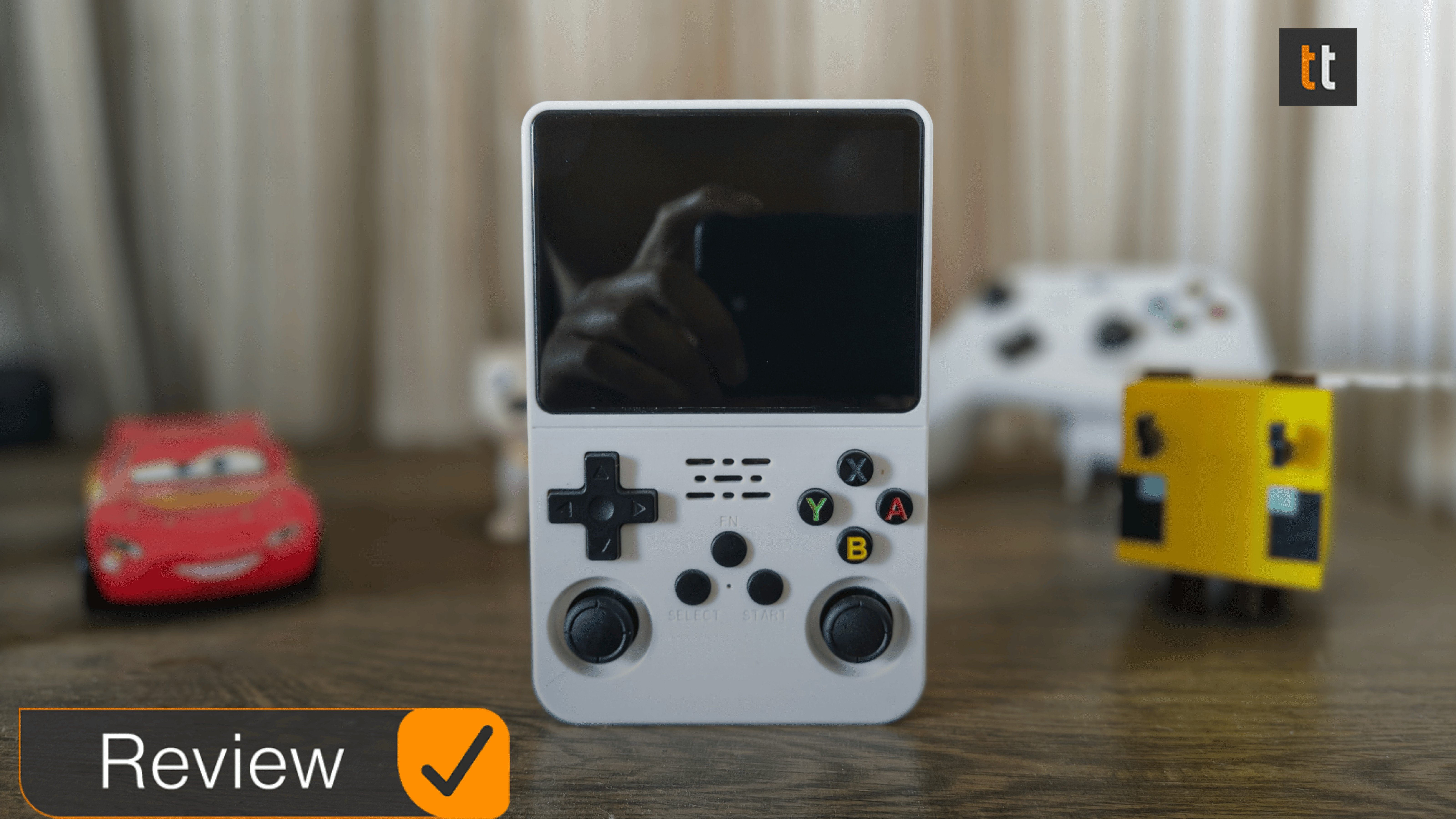 Review Boyhom R36S: vale a pena comprar o videogame portátil chinês? - QTU Questões do Universo