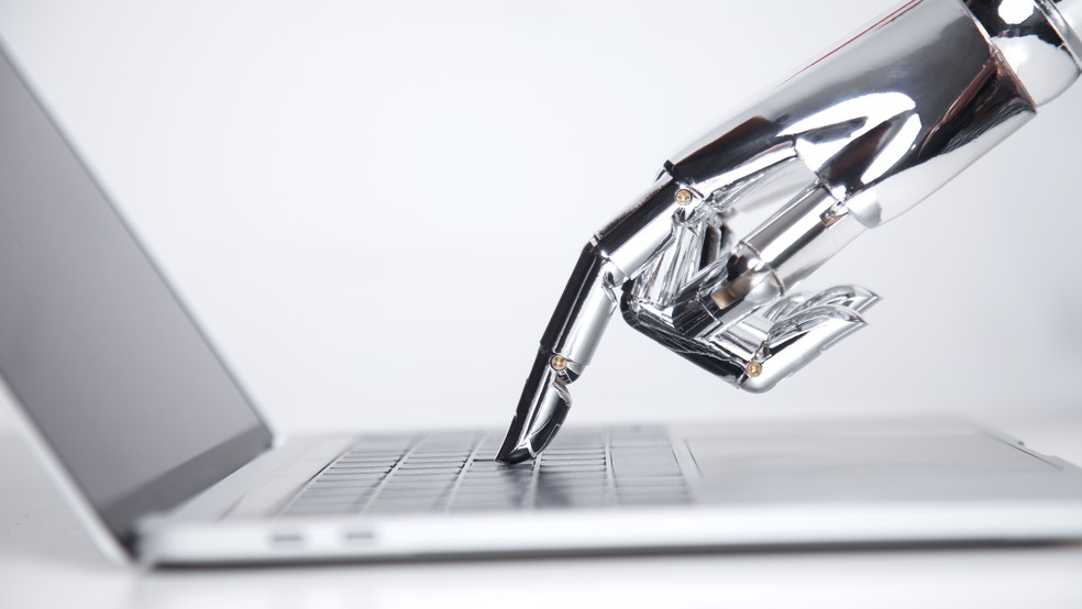 Lista reúne 7 ferramentas de IA que fizeram sucesso em 2023; relembre as principais — Foto: Reprodução/Canva