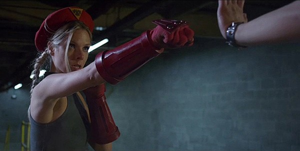 Fã cria filme de Street Fighter com luta entre Cammy e Chun-Li