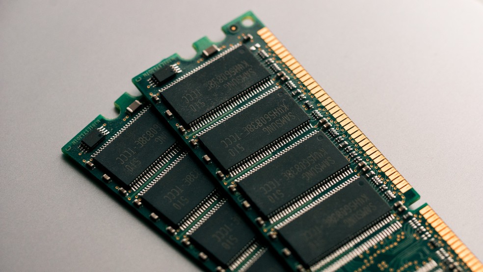 O que é Memória RAM? Saiba o que significa no celular, PC ou notebook (foto: DDR4)  — Foto: Divulgação/Unsplash (Harrison Broadbent)