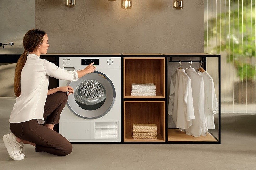 Lava e Seca ou Secadora de roupas? Entenda qual aparelho compensa mais para economizar no gasto de energia elétrica — Foto: Divulgação/Miele