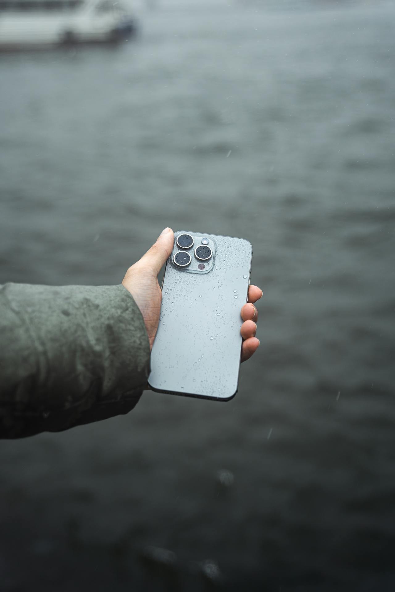 É desastrado? 5 celulares com IP68 que resistem a (quase) tudo