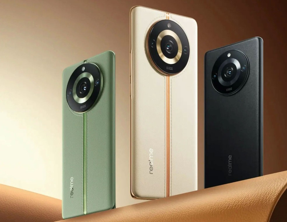 As três cores disponíveis do Realme 11 Pro+ 5G: verde, bege e preto — Foto: Divulgação/Realme