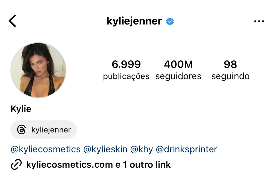 Kylie Jenner tem 400 milhões de seguidores é a quarta pessoa mais seguida no Instagram — Foto: Reprodução/Instagram