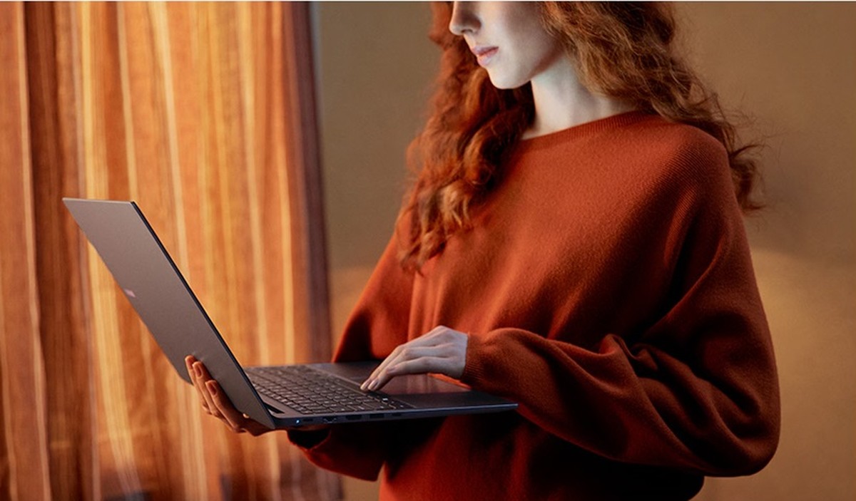 Notebook pequeno Samsung, Dell e mais: 6 opções leves e fáceis de carregar