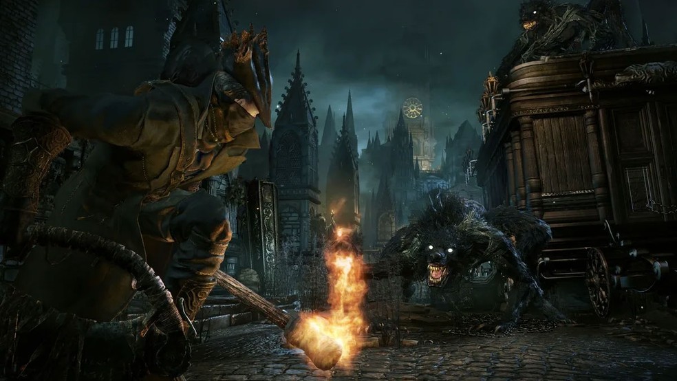 Em Bloodborne jogadores precisam encarar criaturas terríveis em uma cidade vitoriana com batalhas estilo Dark Souls — Foto: Divulgação/From Software