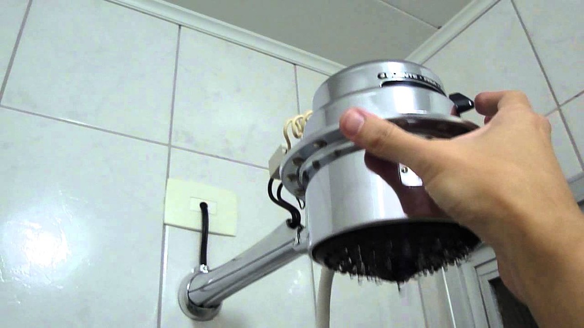 Como instalar chuveiro elétrico? Veja passo a passo com jeito mais seguro