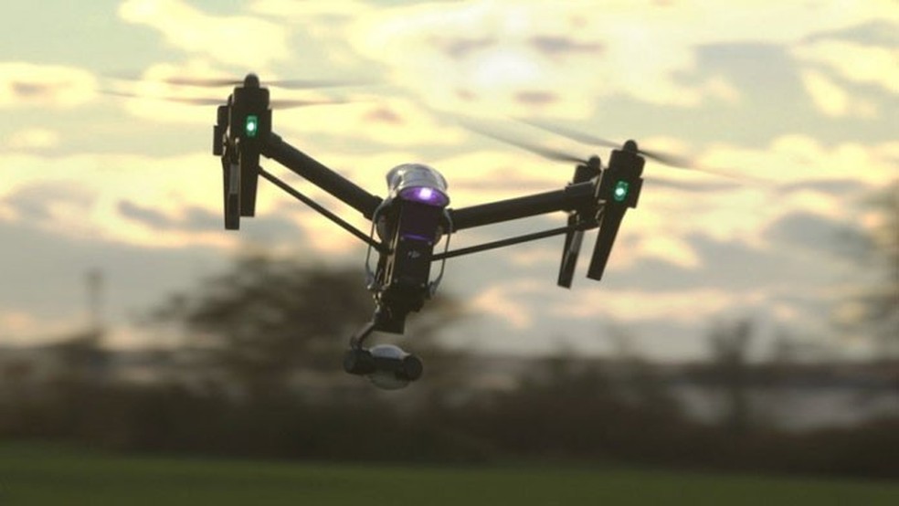 jogo de robô de ar - voando robô transformando avião