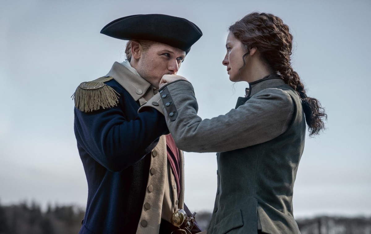 12 séries de época com romance para assistir hoje mesmo e se apaixonar