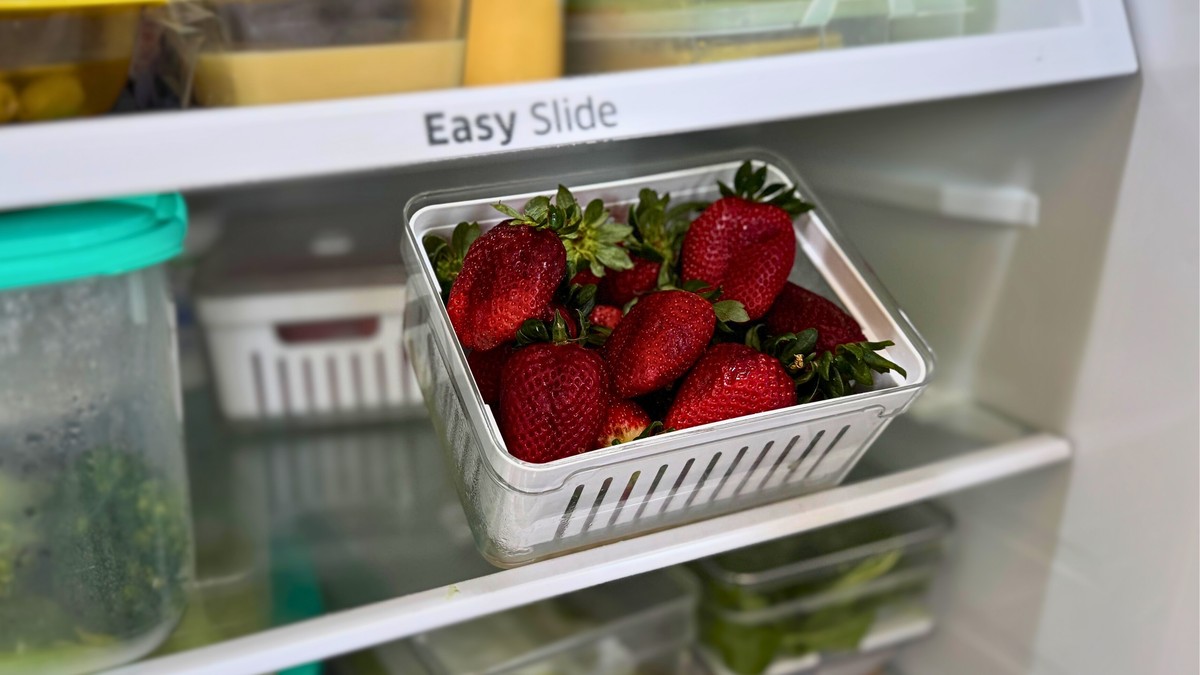 Como conservar morango na geladeira? Veja passo a passo certo