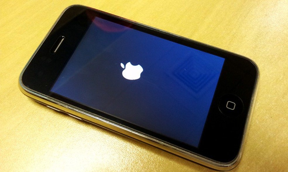 Como fazer o Jailbreak do seu iPhone, iPod Usando BlackRa1n [Windows] -  iClarified