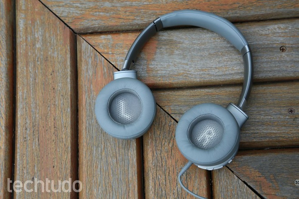 Jbl shop everest v310