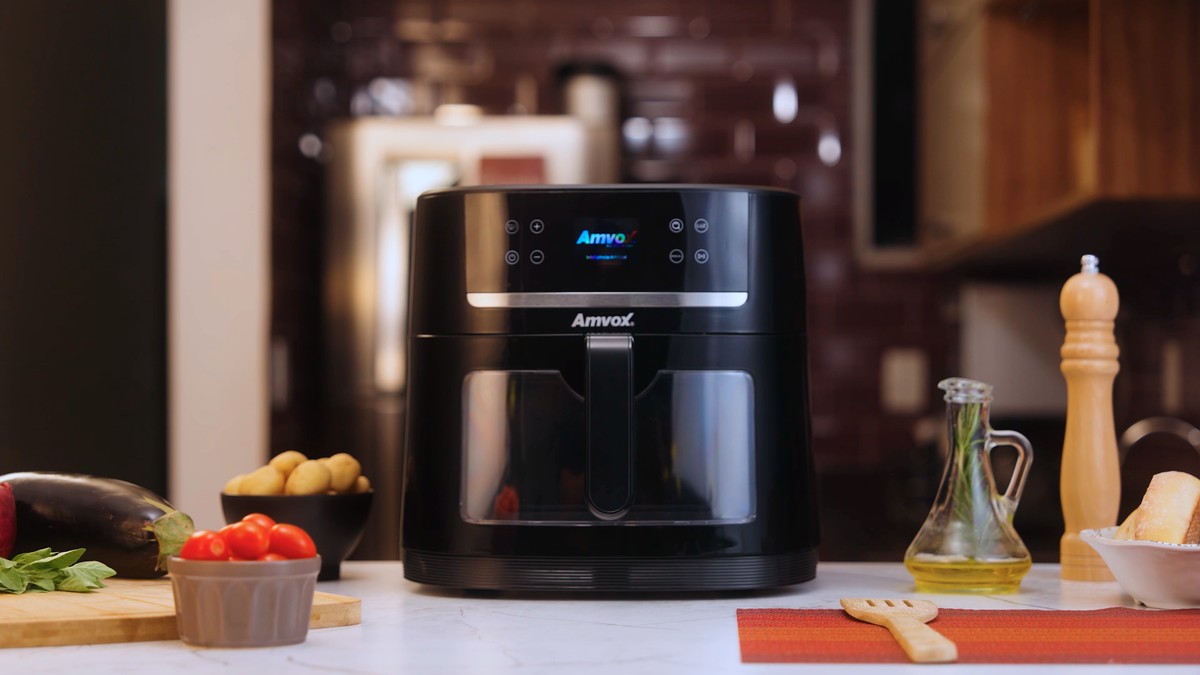 Amvox lança Air Fryer com IA que reconhece o que você vai comer; conheça