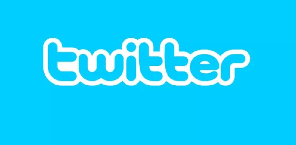 Mesmo após a mudança de nome, muitos usuários continuam chamando a plataforma de Twitter e os posts de tweets — Foto: Reprodução/Creative Bloq