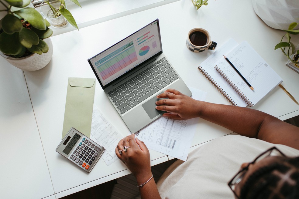 O recurso pode ser feito online em vários estados brasileiros — Foto: Unsplash/Microsoft 365