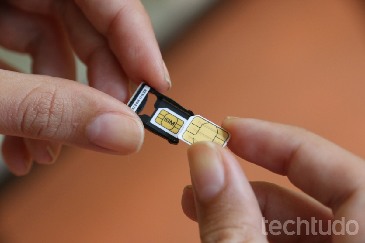 Novo chip de celular poderá armazenar duas linhas de uma vez só