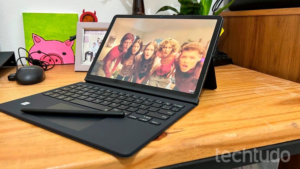 Considerar um tablet com bom display é essencial para qualquer uso — Foto: Katarina Bandeira/TechTudo
