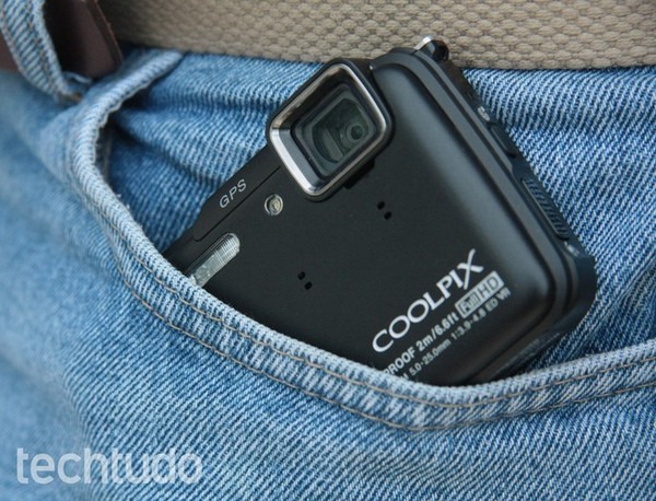Review Nikon Coolpix AW110