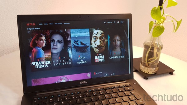 Como remover 'Tem alguém assistindo' da Netflix