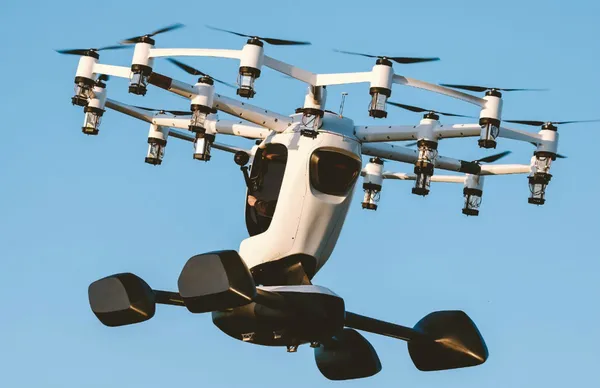 Hexa um drone que transporta pessoas e voa por at 15 minutos