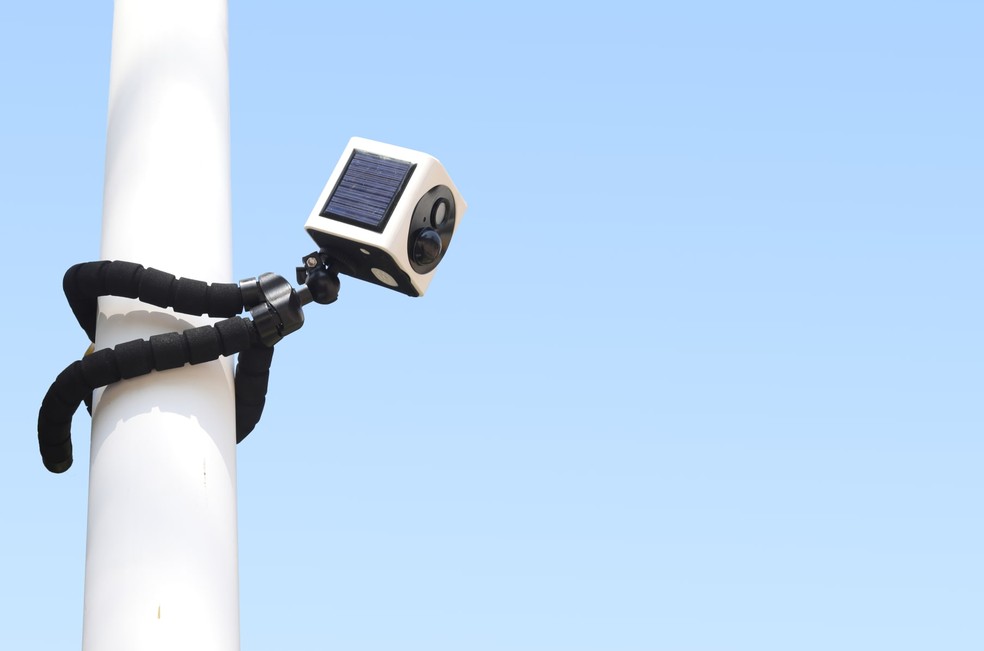 Carregador Espião com Câmera Espiã e Sensor de Presença