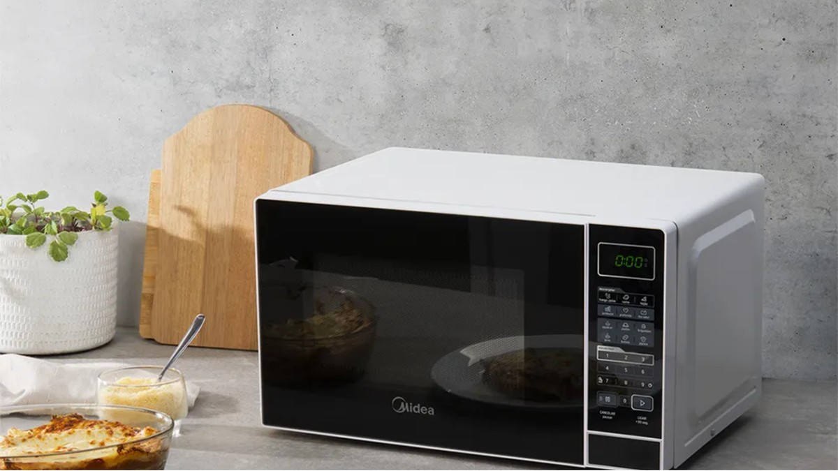Quer um micro-ondas novo? Veja 7 opções por menos de R$ 600