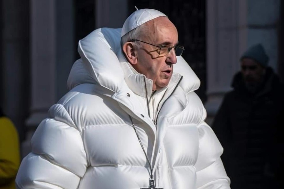 Uma das imagens mais populares geradas pelo Midjourney foi a do Papa Francisco usando uma jaqueta puffer — Foto: Reprodução/Midjourney