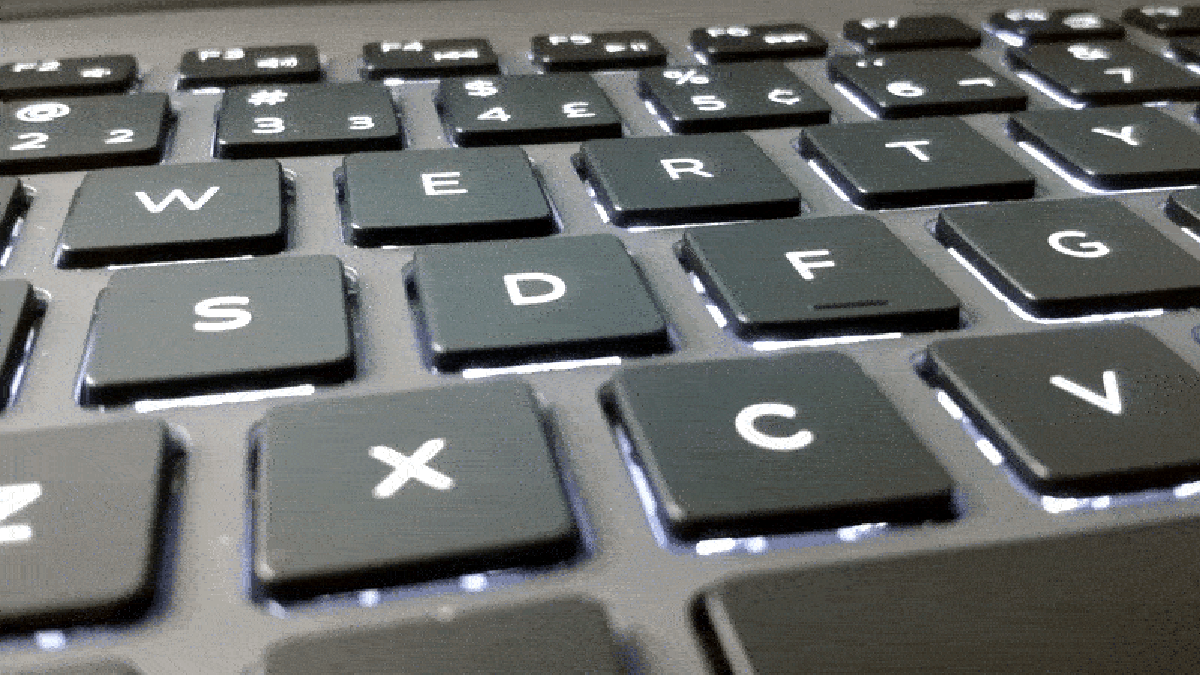 Já notou o risquinho nas teclas F e J do teclado? Tem um motivo genial