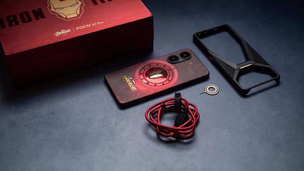 Poco X7 Pro Iron Man Edition é uma das edições temáticas de celulares Xiaomi — Foto: Reprodução/Android Central