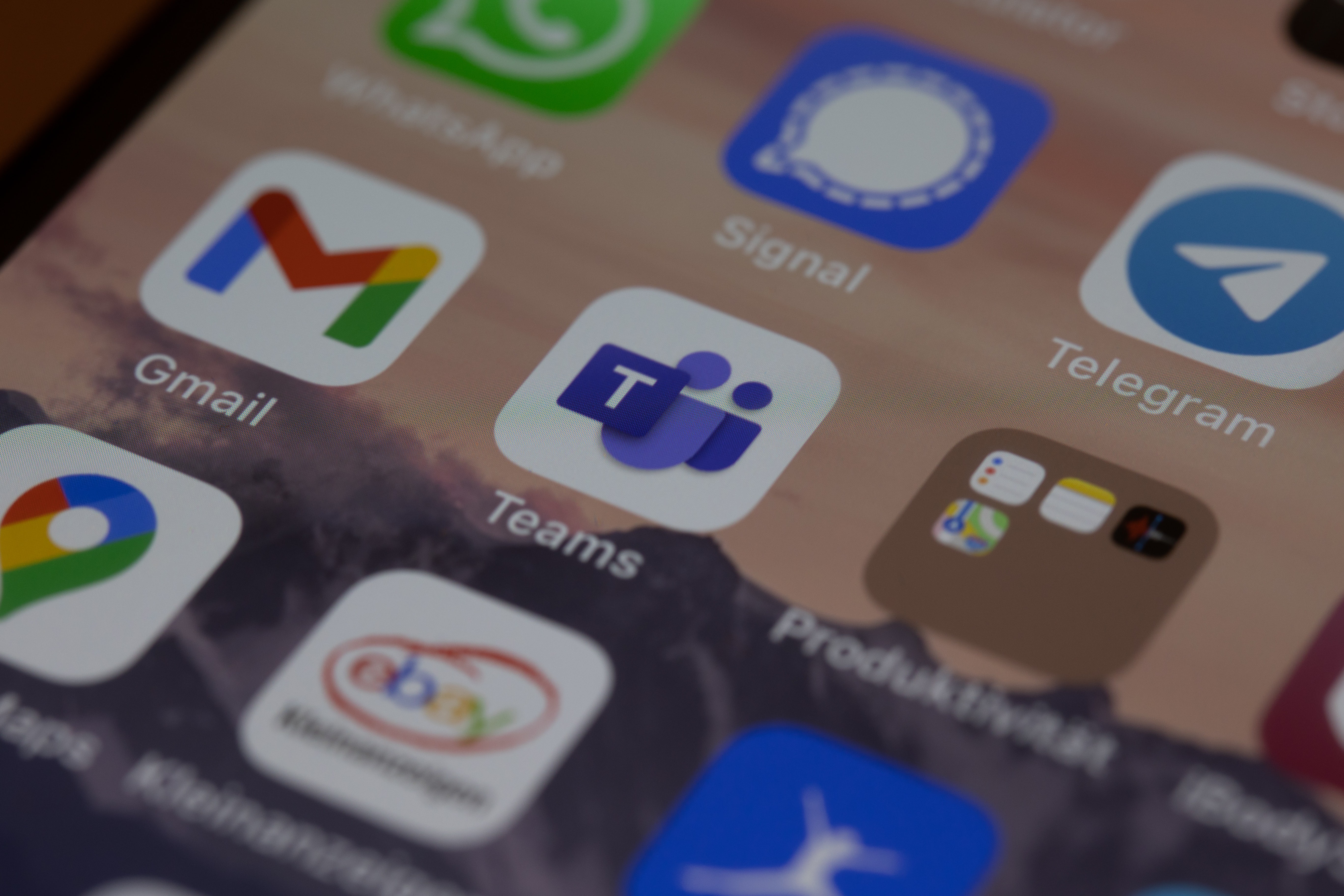 Golpe do falso CEO: criminosos usam Microsoft Teams para enganar funcionários