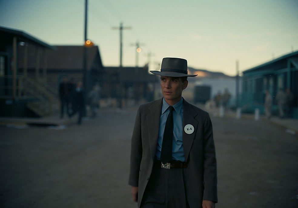 O pai da bomba atômica: Oppenheimer marca o primeiro papel de protagonista de Cillian Murphy em um filme dirigido por Christopher Nolan — Foto: Reprodução/Universal Pictures