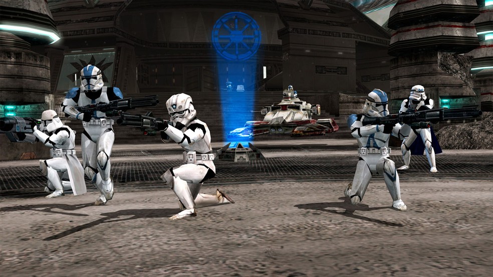 Os clássicos Star Wars Battlefront 1 e 2 estão disponíveis na coletânea Star Wars: Battlefront Classic Collection com multiplayer online — Foto: Reprodução/Steam