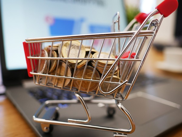 Cinco sites que você deveria acessar antes de fazer compras online