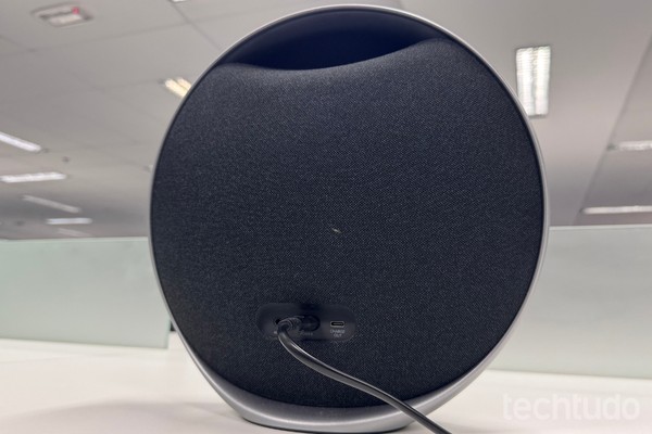 Review Onyx Studio 9: ótimo som e design minimalista, mas peca na