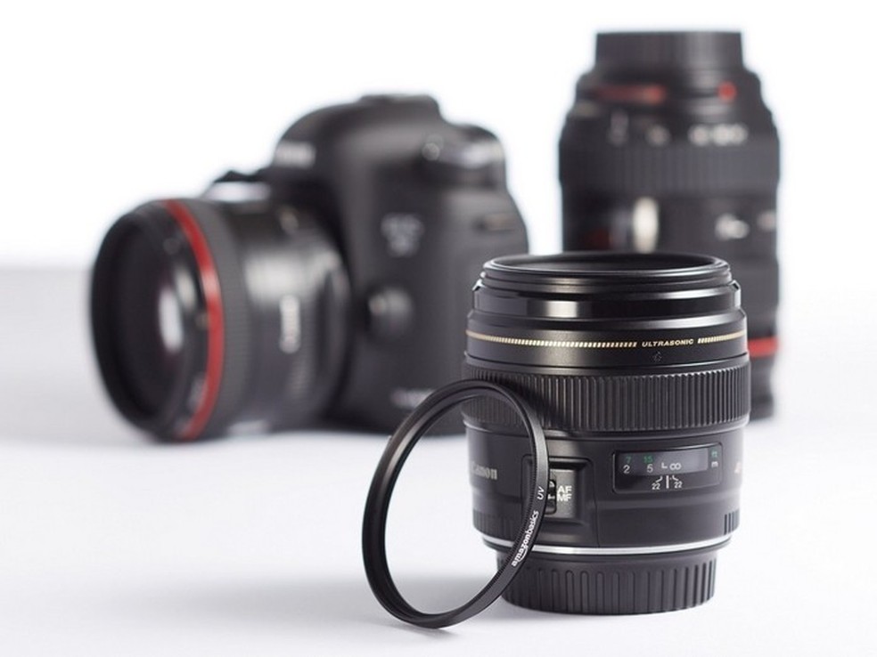 Procure saber preços e disponibilidades das lentes compatíveis com a câmera (Foto: Reprodução/TechTudo) — Foto: TechTudo