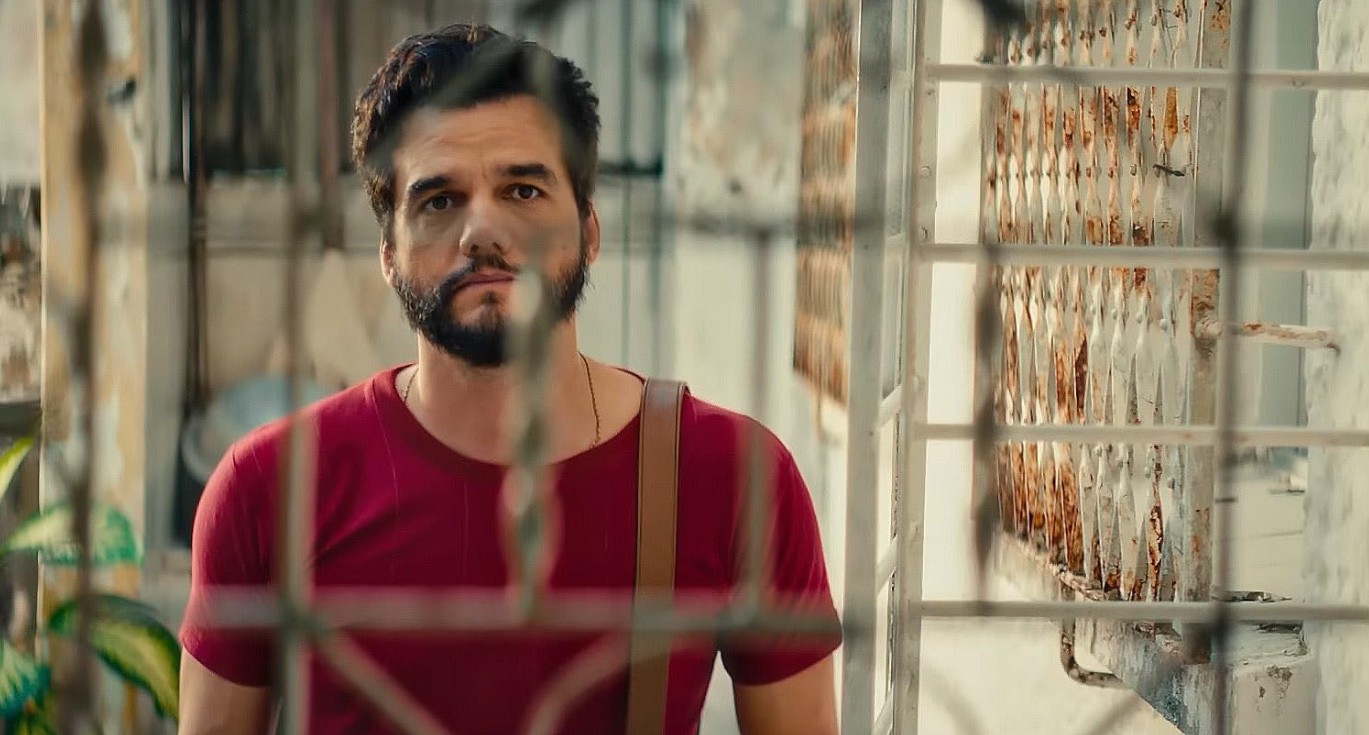 Tem O Agente Secreto na Netflix? Veja sobre o que é e onde assistir ao filme