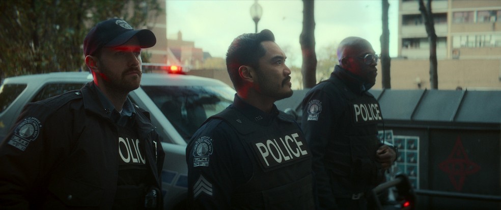 Code 8 se passa em um futuro onde as pessoas com poderes especiais são oprimidas pelo governo — Foto: Divulgação/Netflix